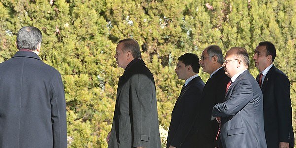 Arınç, kabine revizyonu için tarih verdi