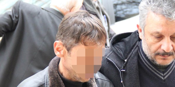 Yaşlı kadını gasp etmek isteyen zanlı polisten kaçamadı