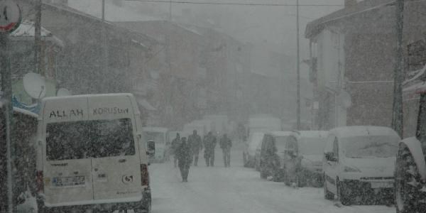 Ardahan'da okullara kar tatili