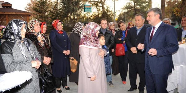 KOMEK'te meslek öğrenen kursiyer kendi iş yerini açtı
