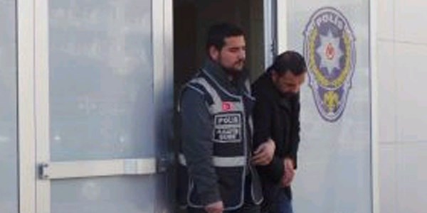 Çalınan araç Kartepe'de yakalandı