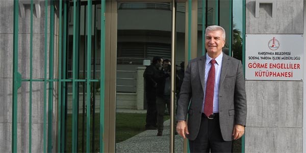 Karşıyaka'da görme engellilere kütüphane müjdesi