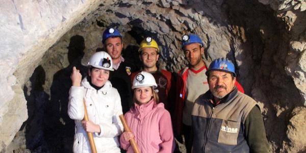 Belediyenin kad�n m�hendisleri madene indi
