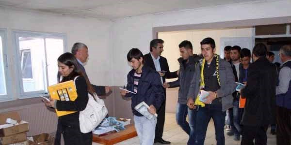 Üniversite öğrencileri terör örgütlerine karşı bilgilendirildi