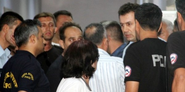 Polis memuru, hangi hallerde meslekten ��kar�l�r?