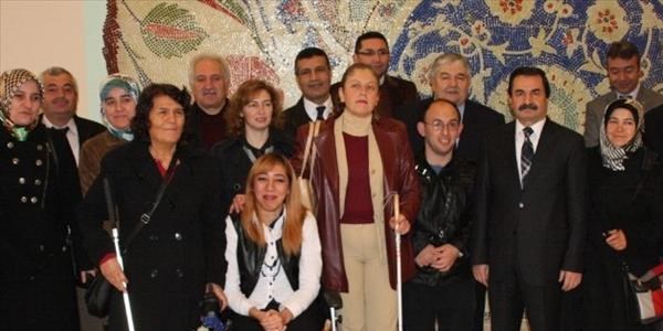 DP�'de 'engelsiz �niversite' birimi hizmete a��ld�