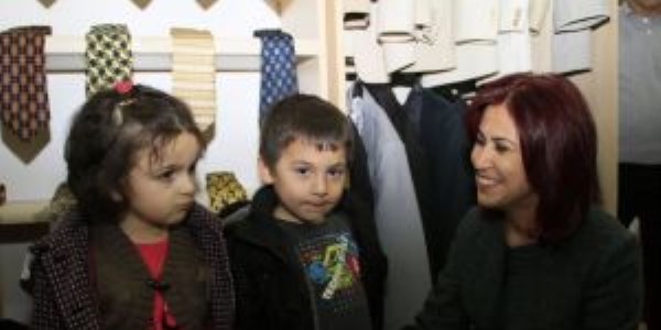 Minik öğrencilerden örnek davranış