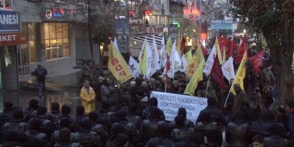 Başkent'te, Hakkari'deki polis müdahalesi protesto edildi