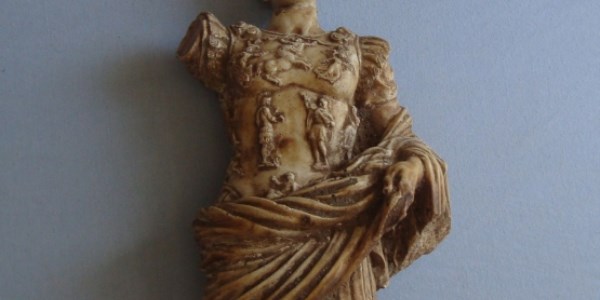 Konya'da tarihi heykel ele geirildi