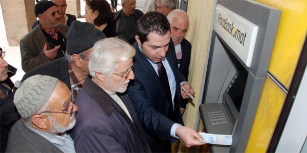 Emeklilere ocak ay�n� bekleyin mesaj�