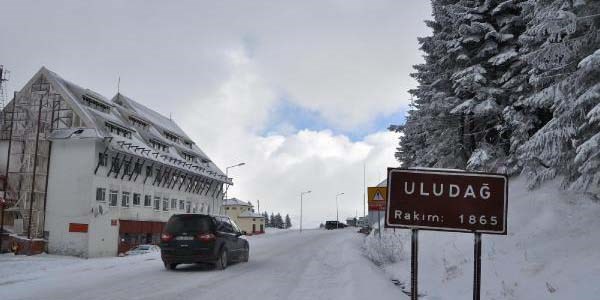 Uludağ'a günübirlikçi akını