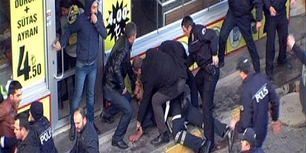 İtfaiyeci polisle tartışınca gözaltına alındı