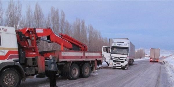 Kar ya���� kazalar� da beraberinde getirdi