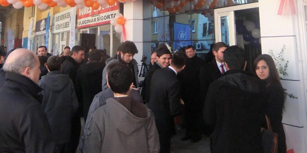 Kütahya Gençlik Merkezi Bakan Kılıç tarafından hizmete açıldı