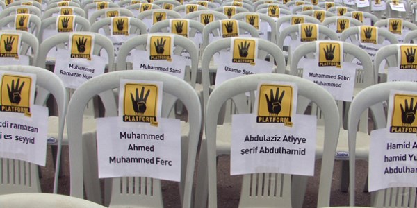 Ba�kentte 'Sessiz Sandalye' eylemi