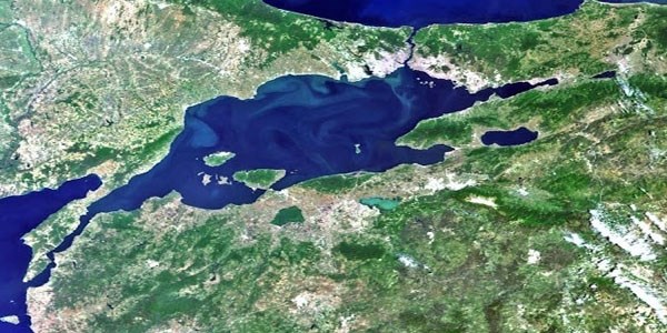 İstanbul ve İzmir için korkutan deprem öngörüsü