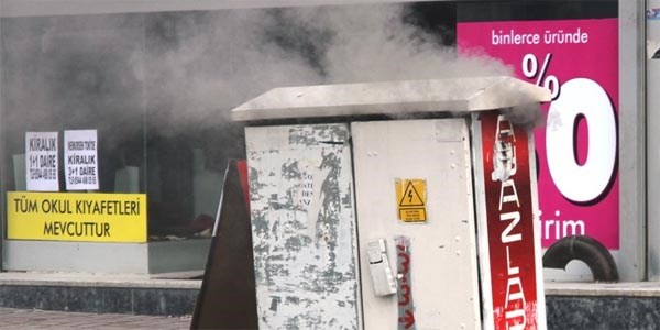 Elektrik trafosunun patlaması korkuya neden oldu