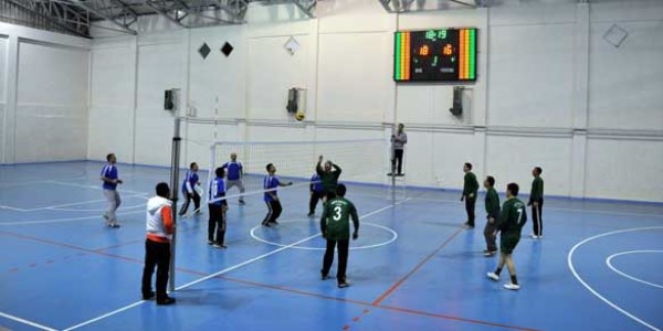 Su�ehri Kaymakaml��� voleybol turnuvas� ba�lad�