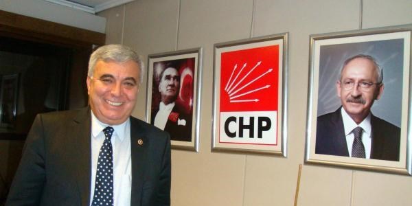 �anakkale'de Rekt�r-Vekil gerginli�i