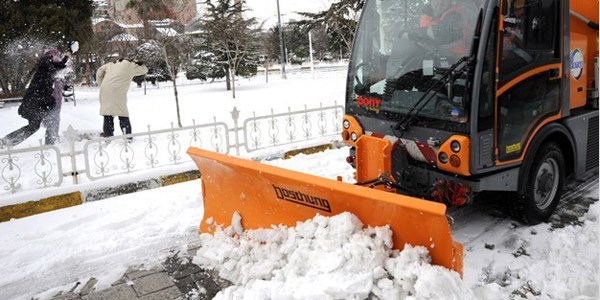 İstanbul'da kar yağışı etkisini azaltacak