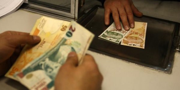 Asgari �cret enflasyona yenildi