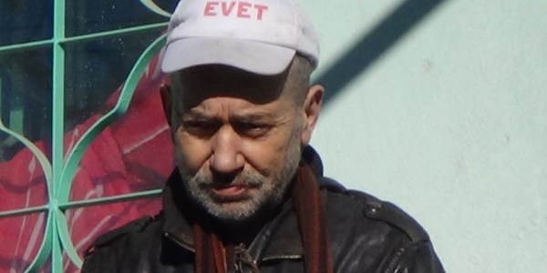 Zihinsel engelli oğluyla yaşayan annenin cesedini komşuları gördü