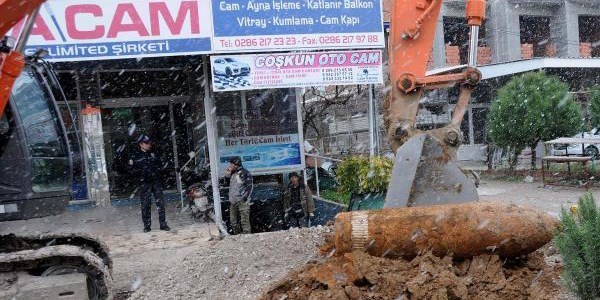 400 kiloluk bomba yola çıktı