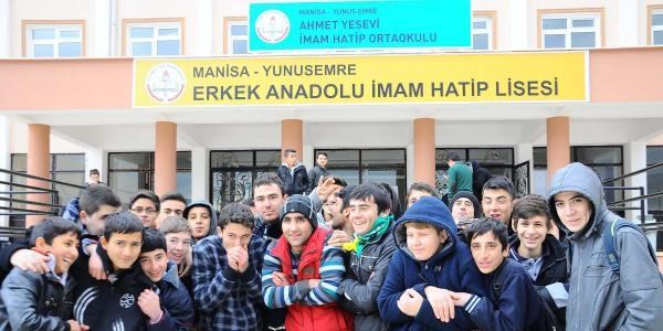 Öğrencilerin eylem yaptığı okulun ısınma sorununa jet çözüm