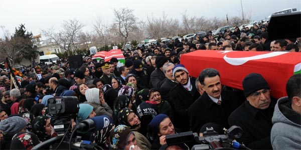 ��retmenlerini kaybeden okullarda e�itim yap�lmad�