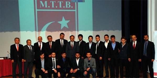 Bolu'da Mehmet Akif Ersoy An�ld�