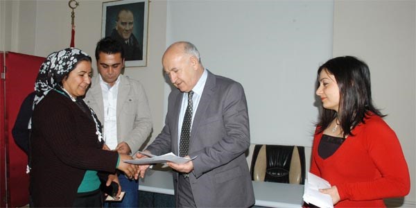 Ceyhan'da 5 giri�imci kad�na mikrokredi