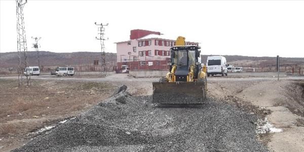 Jandarmadan öğrencilere şefkat eli