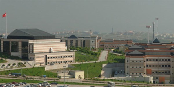Kocaeli Üniversitesi ilanı düzeltti