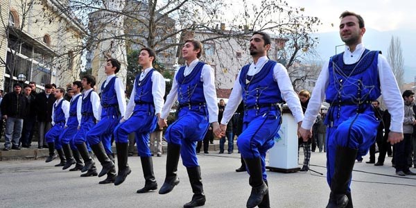 Yıldırım belediyesi hizmeti halkın ayağına götürüyor
