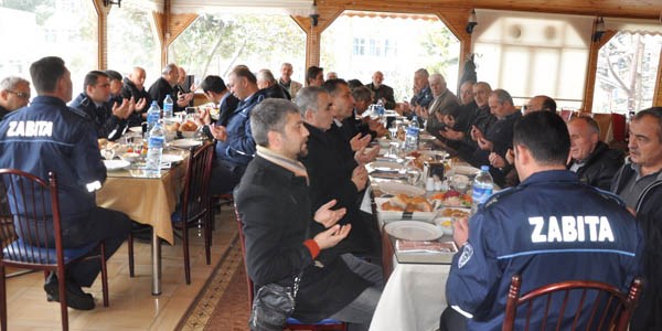 Emekli zabıtalara vefa