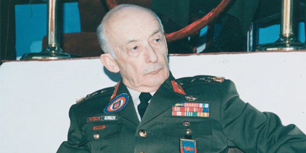 Eski Jandarma Genel Komutan Koman vefat etti