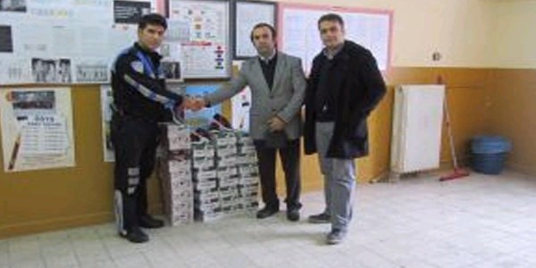 Ceylanpınar Toplum Destekli Polis'likten yardım