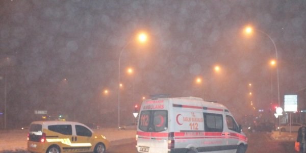 Diyarbakr'da sis nedeniyle srcler zor anlar yaad