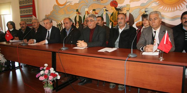 Alevi Ve Bektaşilerin 'Oy Deposu' isyanı