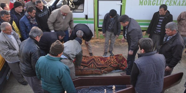 Traktör kazasında 2 kez bacağı kırılan şahıs, üçüncü kazada hayatını kaybetti