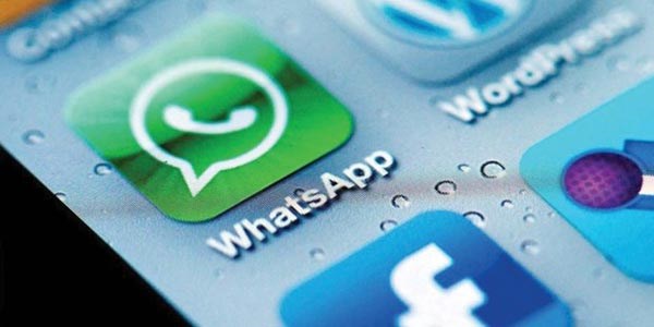 S�navlarda yeni trend WhatsApp 'kopya'