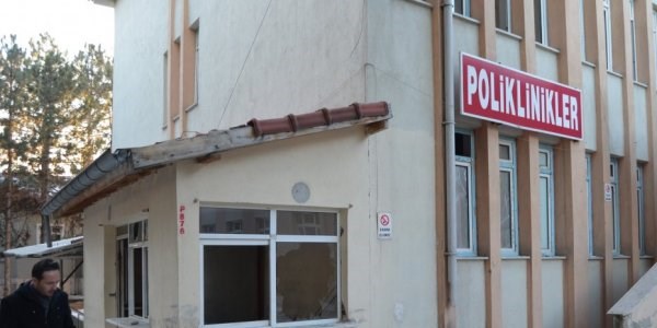 Eski Devlet Hastanesi binası tahrip ettiler