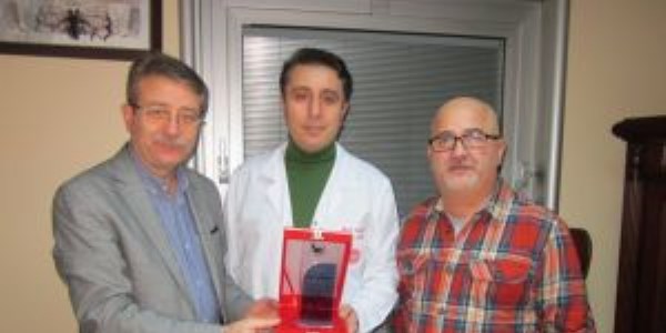 Mizah Sanat� Derne�i'nden �zel �mperial Hastanesi'ne te�ekk�r