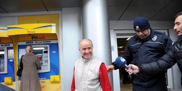 Emekli astsubayı da dolandırdılar