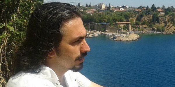 6 kişiye hayat veren polis memuru toprağa verildi