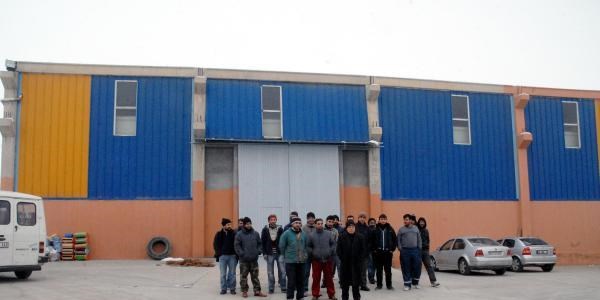 Elektrik kesintileri fabrika kapattırdı
