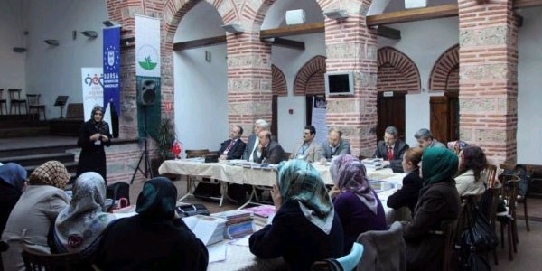 Y�ld�r�m m�ft�l��� aileleri e�itiyor