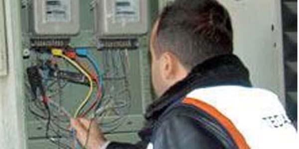 Ka�ak elektrik kullananlara ak�am bask�n�