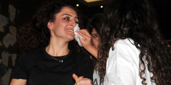 Kadına şiddete danslı protesto