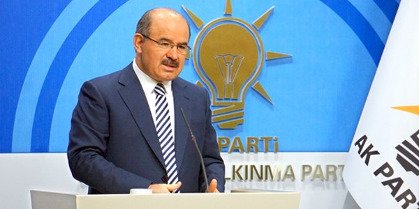 Çelik: Başbakan yanlışın arkasında durmaz